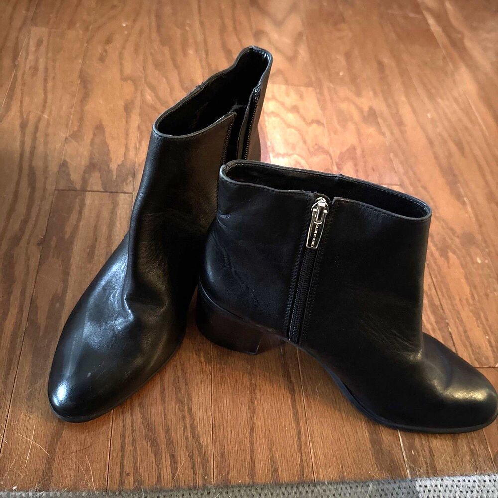 Vince Camuto Black Leather Ankle Booties Size 10 Zipper * Flaw: Off Track New